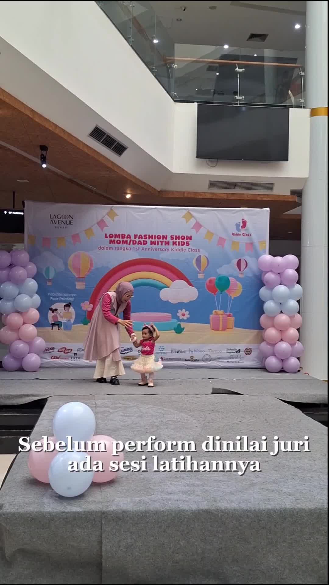 Mini Vlog ceritanya 😂😂



#reels #video #fyp #viral #fashionshow 