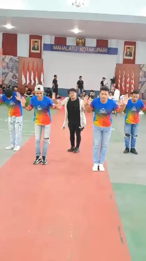 jang yg serius dulu ya, opa2 kumis🤣