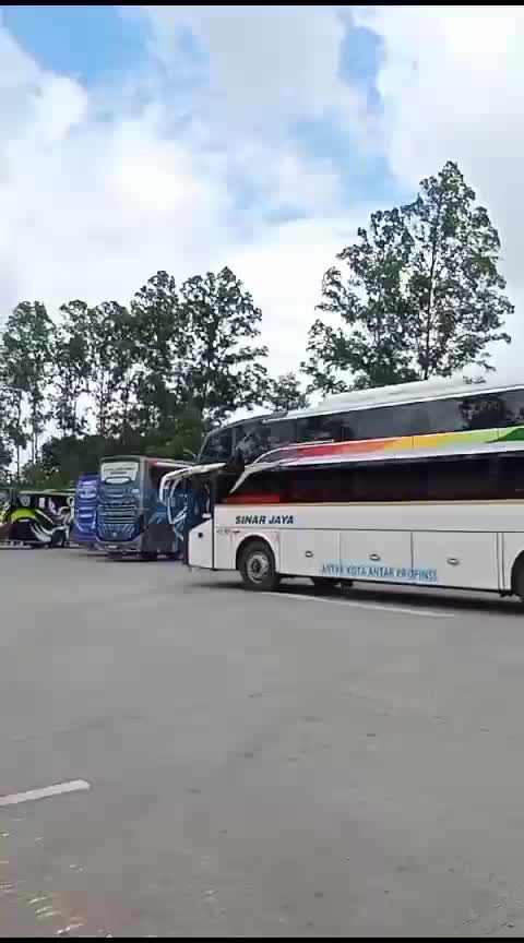 bis kesayangan yang selalu setia menemani Anda 

 #fyp  #trending  #RCTIPlus  #sinarjaya 