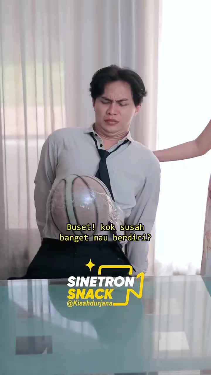 Pria ini Mendadak Hamil Akibat Meremehkan Tugas Seorang Ibu
#DramaPendek​ #ShortFilm​ #FilmPendek​ #KisahPendek​ #CeritaSingkat​ #DramaIndon