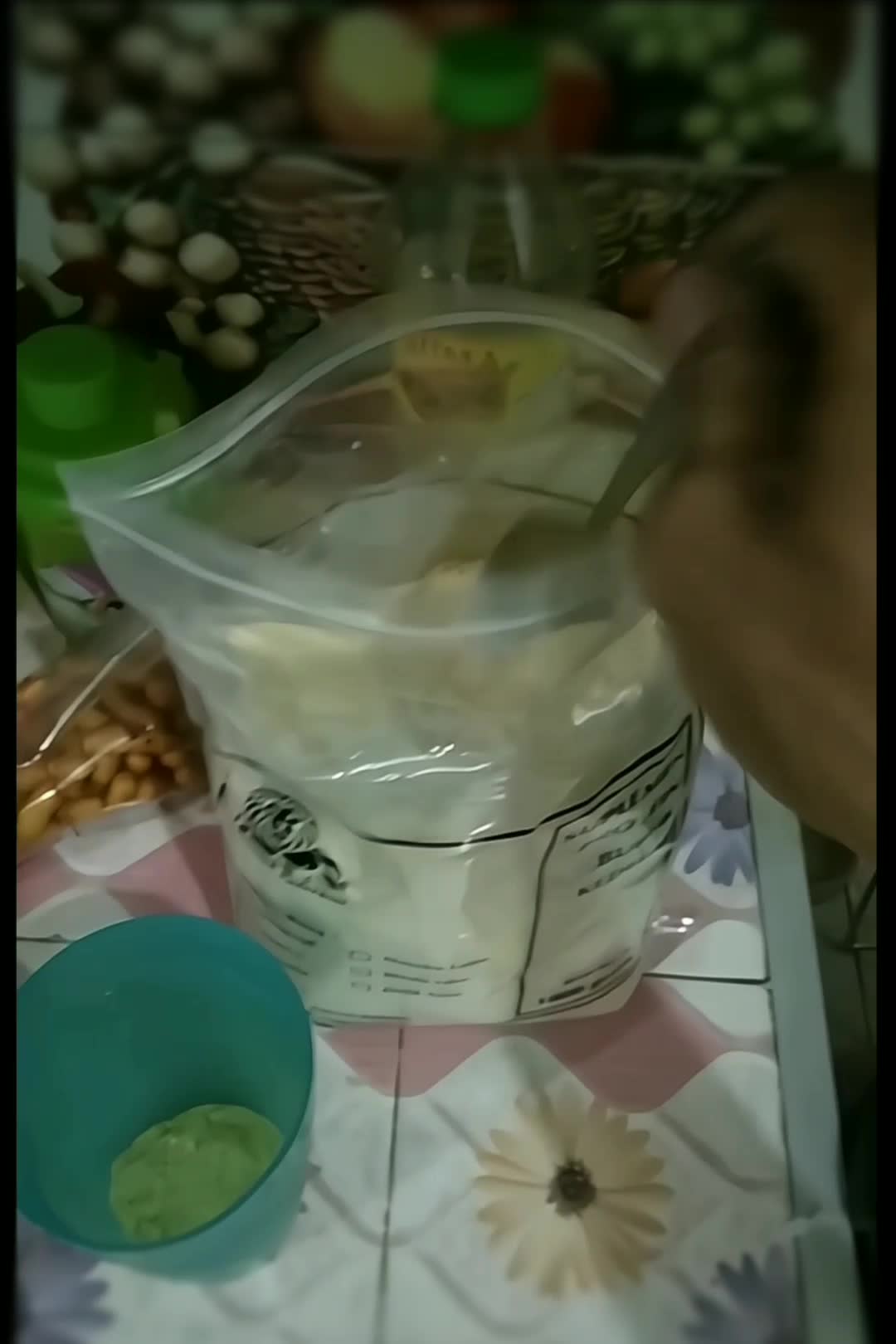 Suplemen protein #MyFirstVideoOnHot+ 