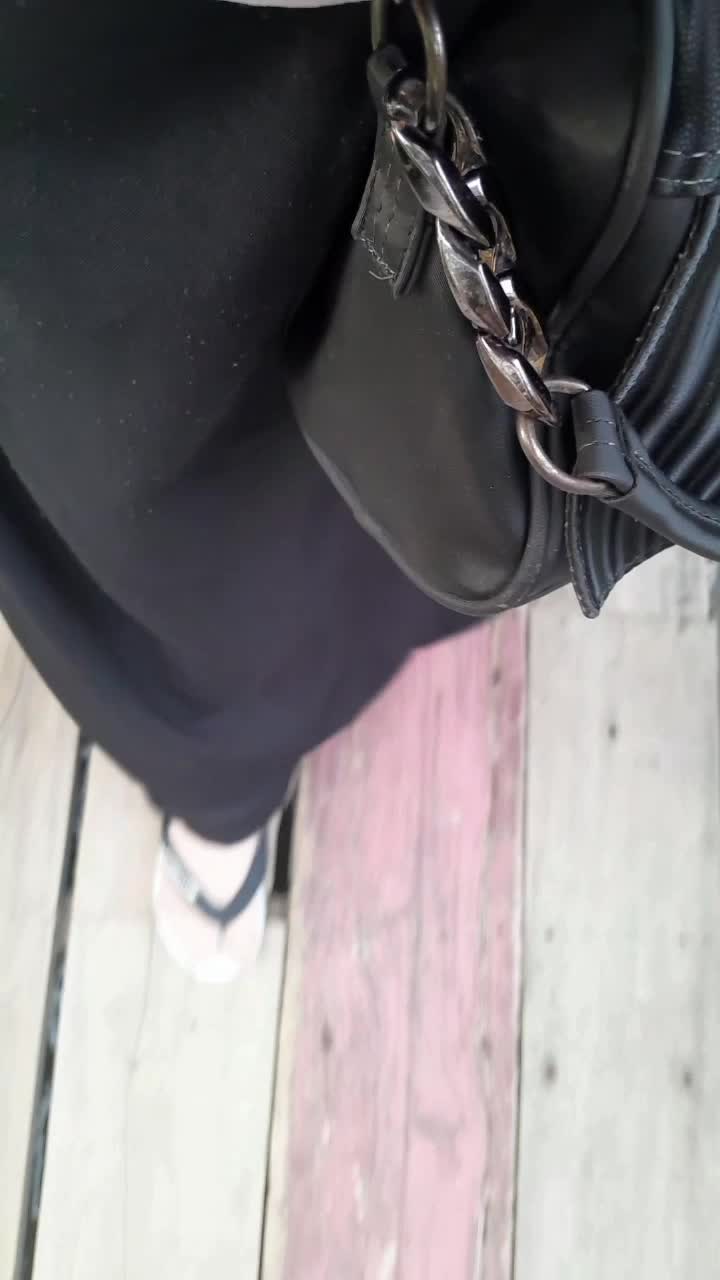 pov udah nyaman pakek daster dan sendal jepit 