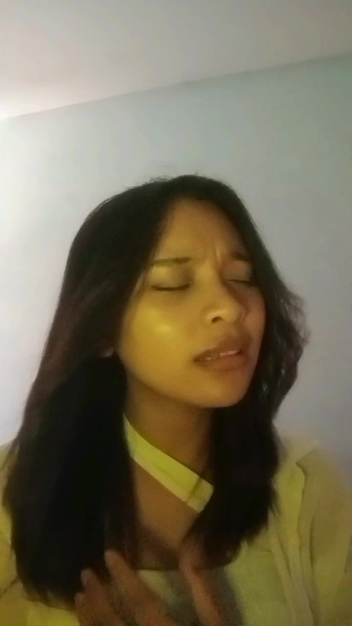 IDOL_XIII Agnesia Alexandra USIA 21 tahun KOTA DOMISILI Tangerang Selatan Pesan Terakhir-Lyodra

 

