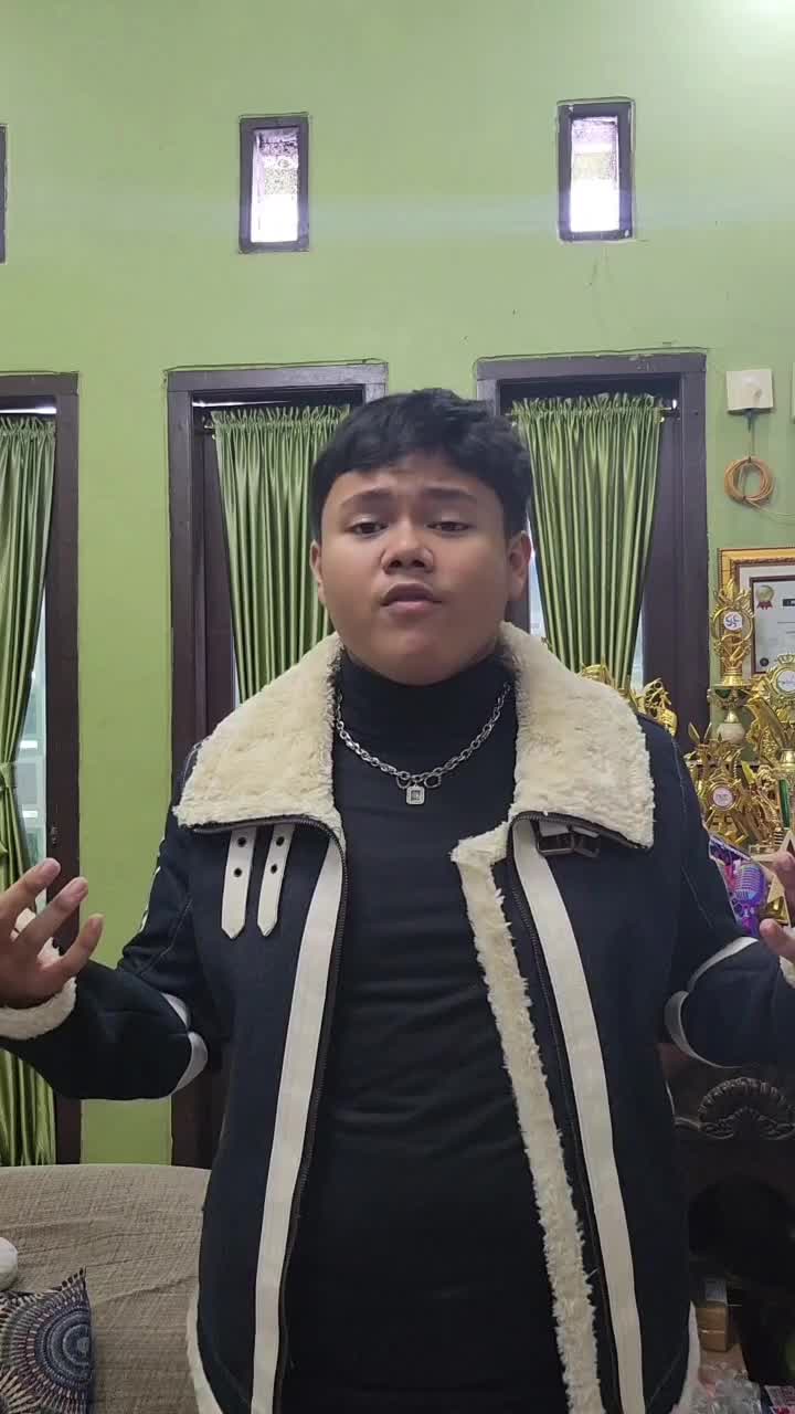  IDOL_XIV - Mochammad Afghan Rusdiansyah - 17 Tahun - KOTA SURABAYA - Oscar Winning Tears  
#ONLINEAUDITIONINDONESIANIDOLXIV #indonesianidol