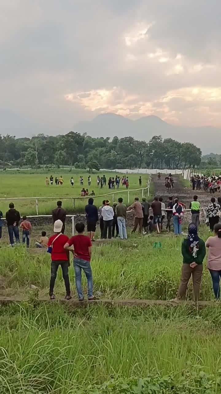 keseruan pacuan kuda
 #viral
 #menyambuttahunbaru 