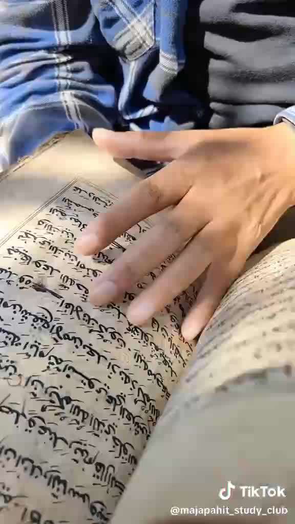 🇮🇩 #sejarah #peninggalan #kerajaan #majapahit #Alquran #kuno #JawaTimur 