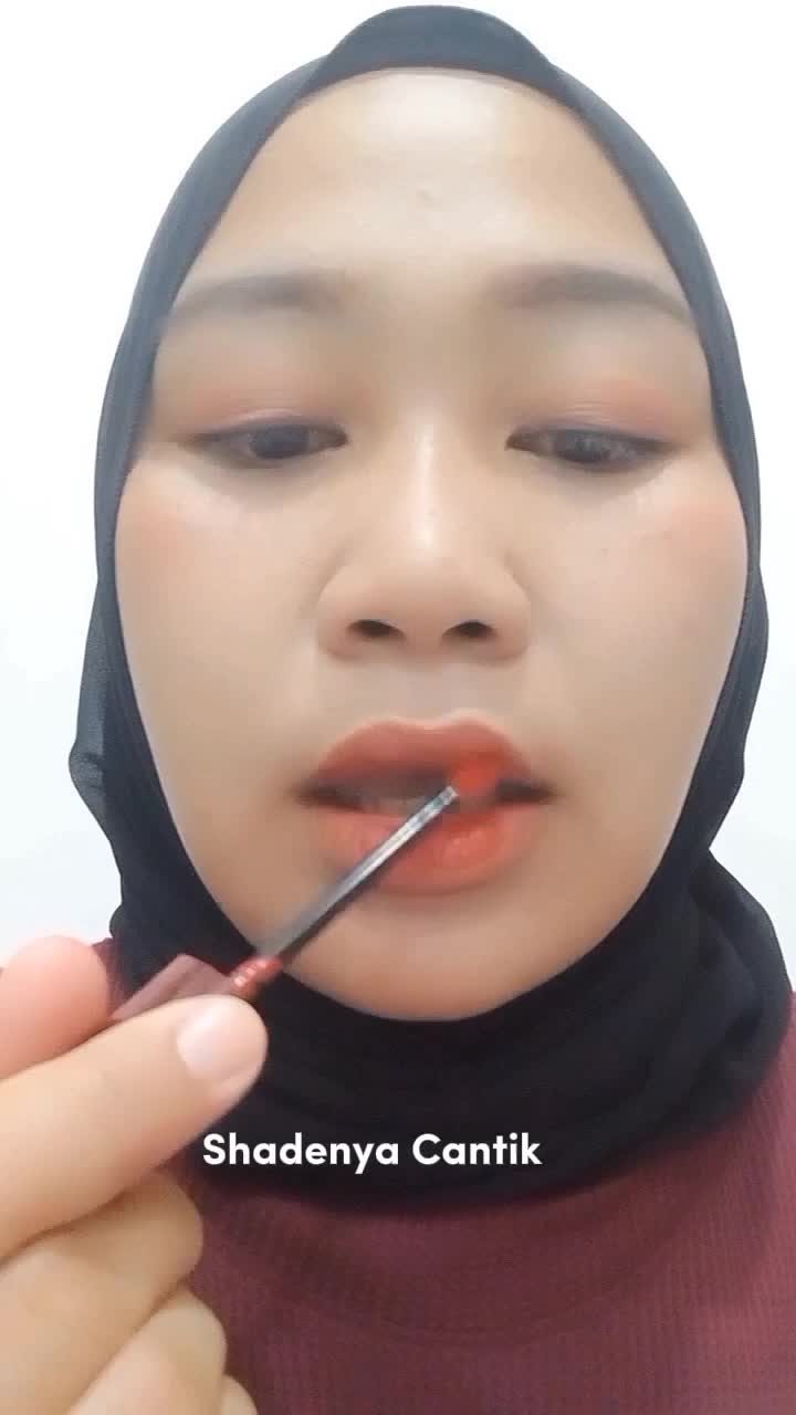 lipcream OMG #Tutor makeup casual 