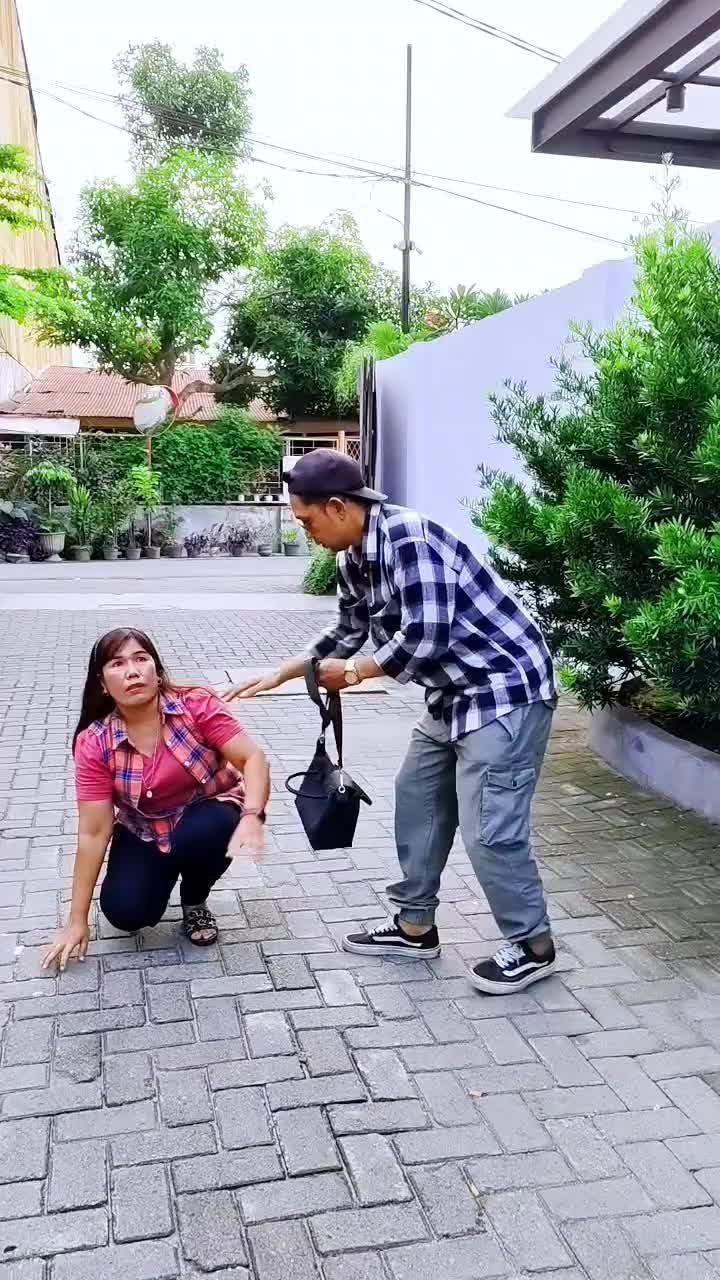Beruntung nya ada ide 😆😆 #RCTIPlus  #HOTrctiplus #shortplus #drama #Viral 