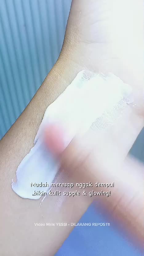 Solusi buat kamu yang lagi cari krim yang nggak bikin kulit berat tapi tetap glowing

🎀🍓

🎀🍓

#creamviral #nightcreamviral #krimlokal #cryst