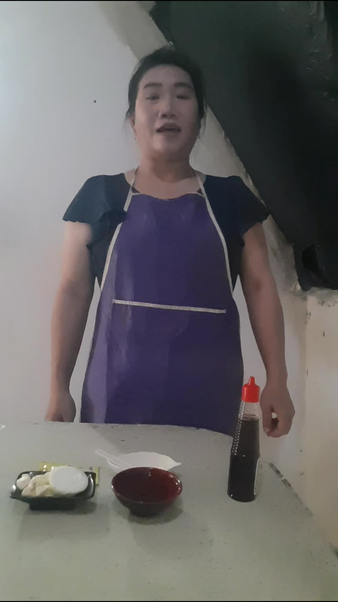 Membuat kornet Halal dengan daging ayam Enak.. yum..yum