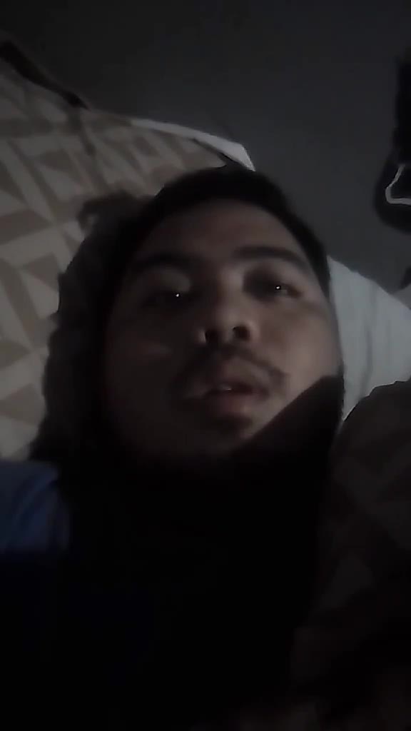 yuk bantu vote like share sebanyak banyak y thx 