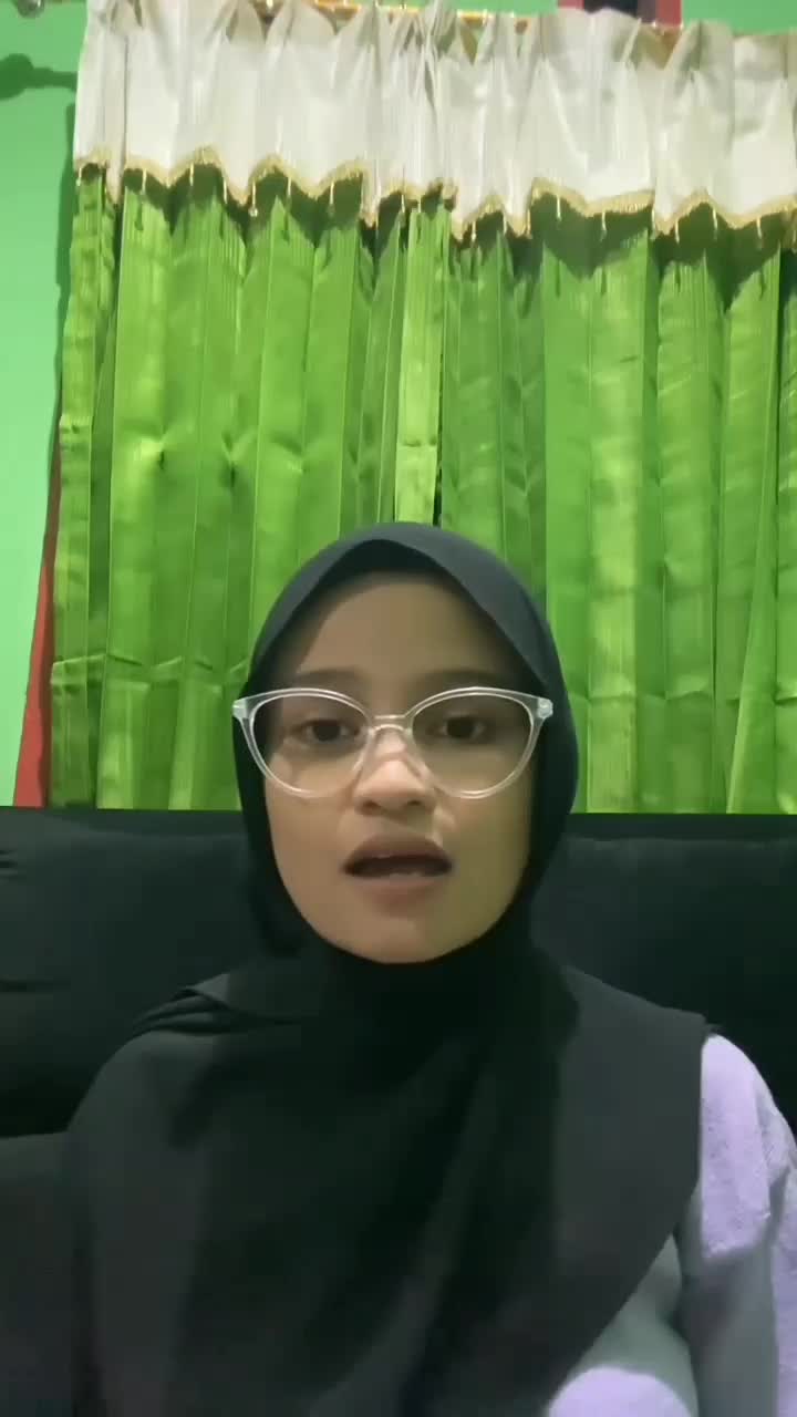 IDOL XIV_MEIDI ANDINI NURUL DIVANI_21 TAHUN_KOTA PALU_RUMAH 