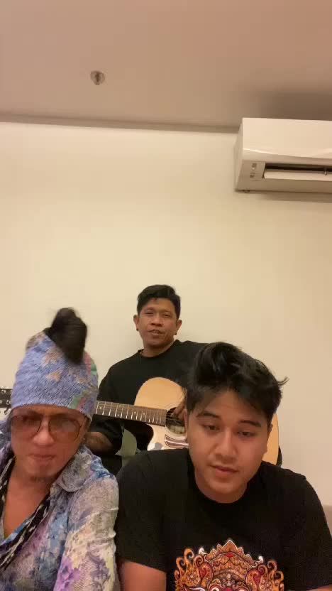 Cover bareng teman2 XFactor. Bukan Rayuan Gombal by Judika (cover)