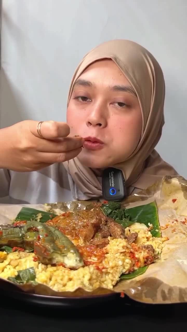 Mukbang Makan Besar
#Food #Videomasakan #videomakanan #Like #Follow #videolucu #Mukbang #Mukbangmakanbesar #Viral #videoviral #Fyp #lucu #ng