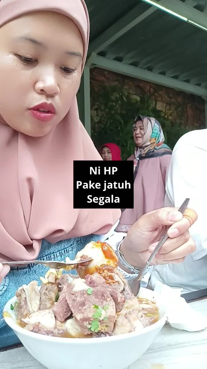 lagi asik bikin video
endingnya weh  #short  #HOTrctiplus  #RCTIPlus 