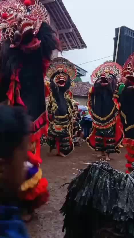 tari rampak barong 