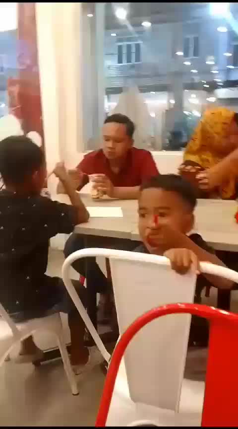 segar nya minum es krim #viral #fypシ゚viral  #RCTIPlus 