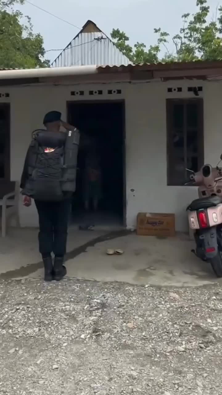 #Pecah Punya bibir gelap/pecah² wajib bgt tau ini ‼️😍 #Pecah keren kelas 6 SD suaranya udah gini🔥 🎵: Pecah Seribu #Pecah efek pecahan kaca #
