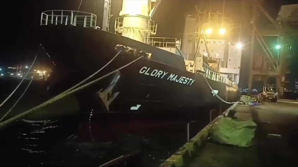  #Cuaca Buruk  #pelabuhan 