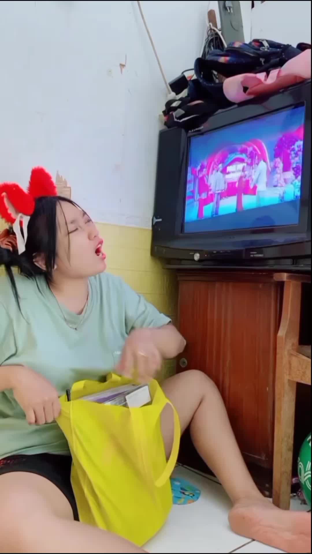 mau masuk tv