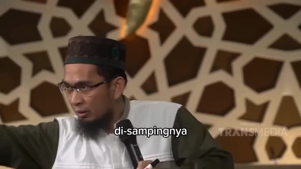 Siapa kah org yg di maksud? 