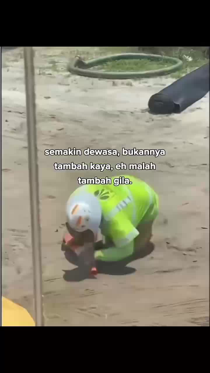  namanya juga manusia boy banyak pikirannya