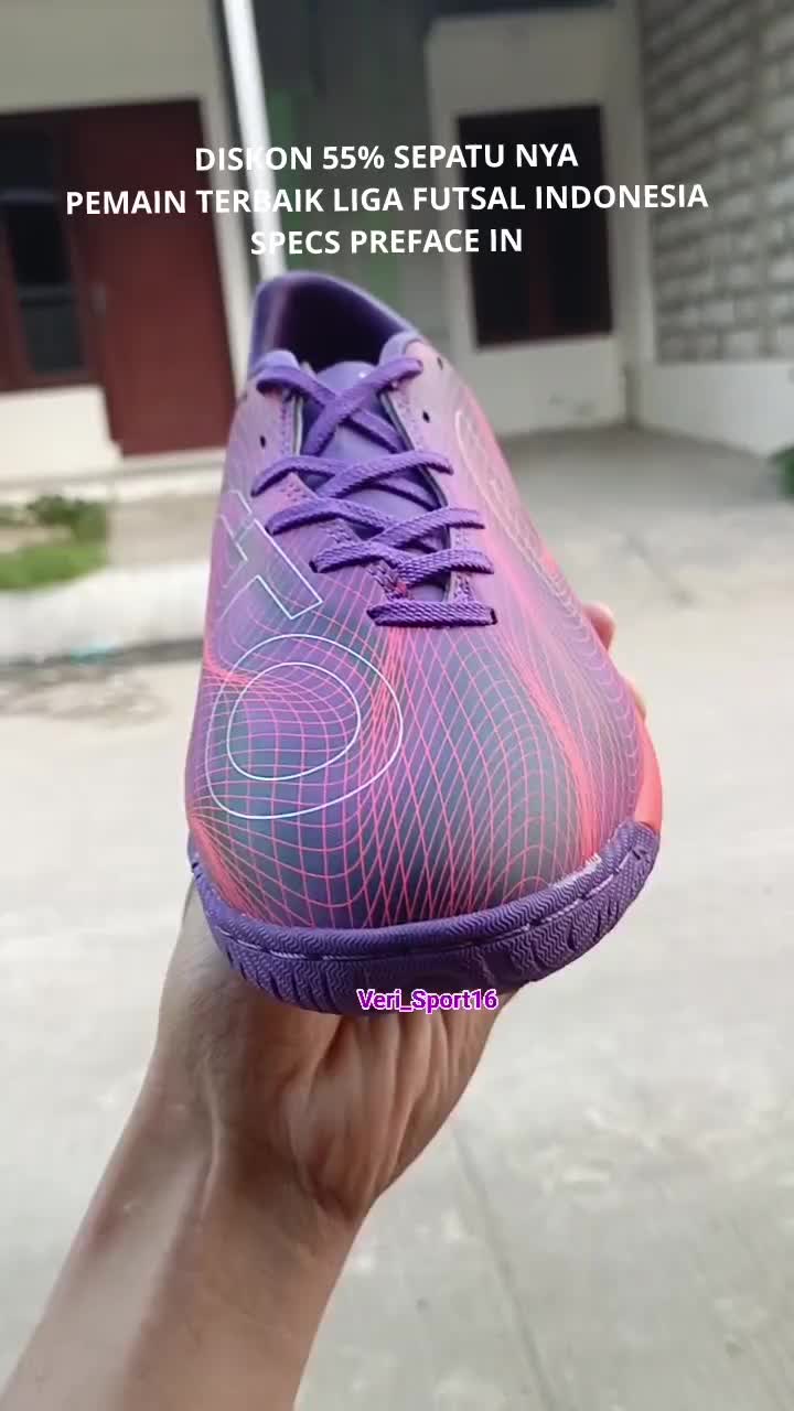 DISKON 55% SEPATU NYA PEMAIN TERBAIK LIGA FUTSAL INDONESIA COCOK KAKI LEBAR.
SPECS PREFACE IN.
Rp.599.800 JADI Rp.275.000.

VERI SPORT ORIGI
