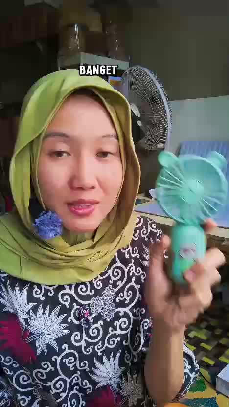 rekomendasi kipas mini buat yg suka kegerahan nih  #kipasmini #kipassngin  #kipasportable  #rekomendasikipasmini 