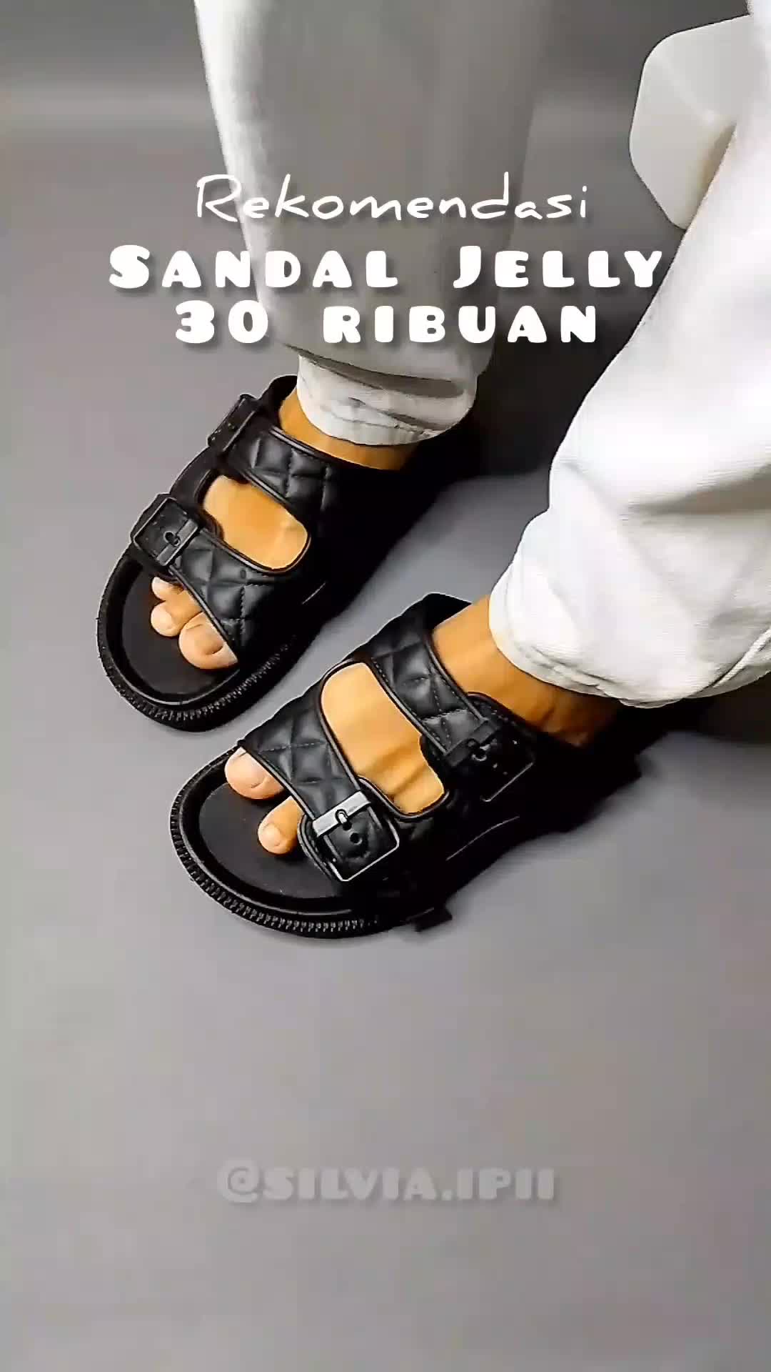 Sandal karet ternyaman😍
 #shorts #reviewproduk  #spill outfit 