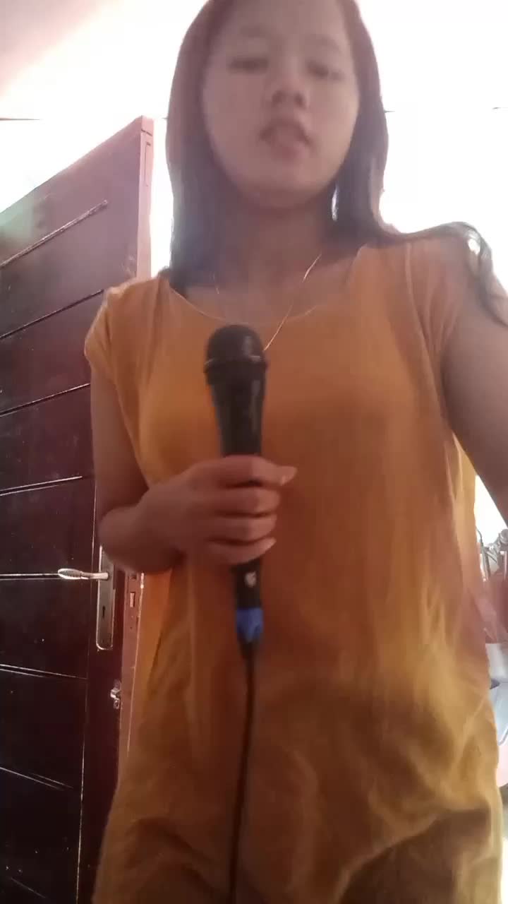 kDI 2024 nama; Dini nurjanah sya tinggal d kampung ciheulang kab bndng umur sya 22 thn