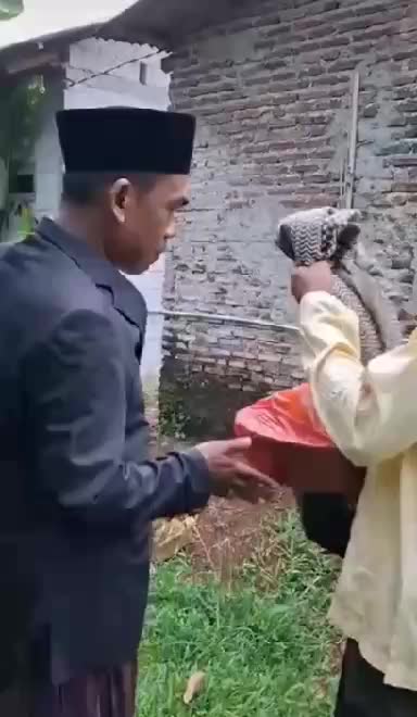 Mumpung gak ada yang #videolucu #komedi  #fypシ 