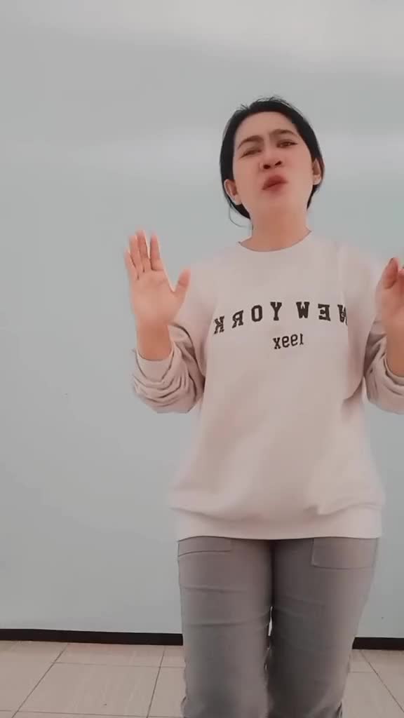 Primadona Pantura 2023 Titik Irianingsih, Tangsel ( Setangkai Bunga Padi ) #OnlineAuditionPrimadonaPantura Wa : 088213942696