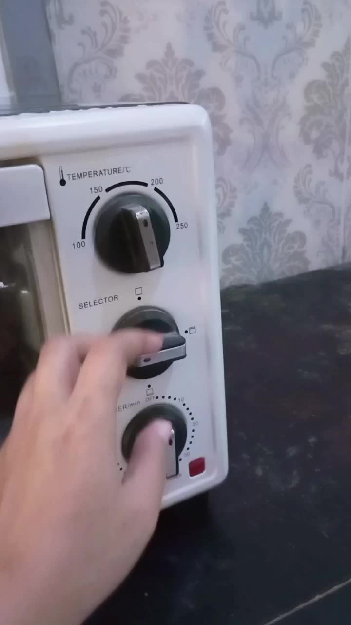 oven listrik hemat listrik https://id.shp.ee/27qdub0?smtt=0.0.9
cuss ke shopee yaa #Oven baked pizza  