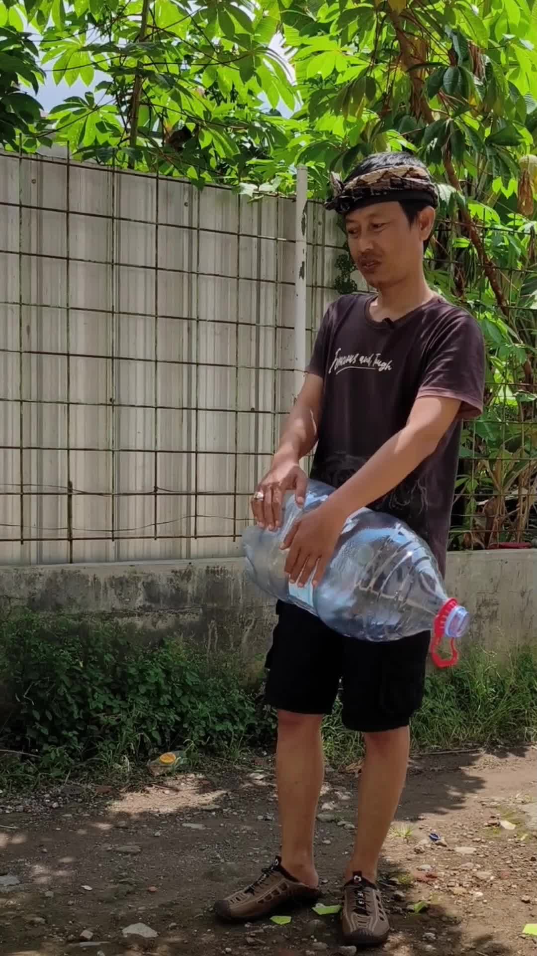 dikira pengamen  #komedi #RCTIPlus 