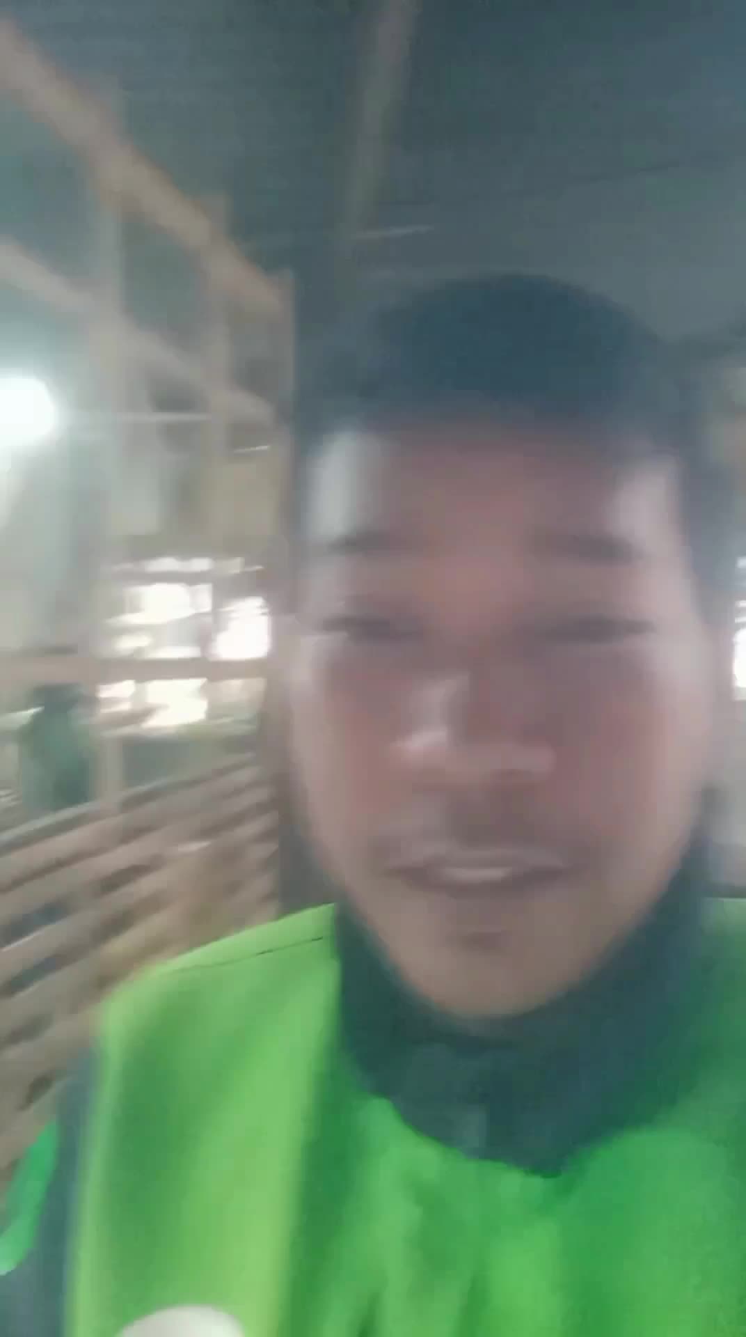 kerjanya sambil ngopi. #tukangojekpengkolan 