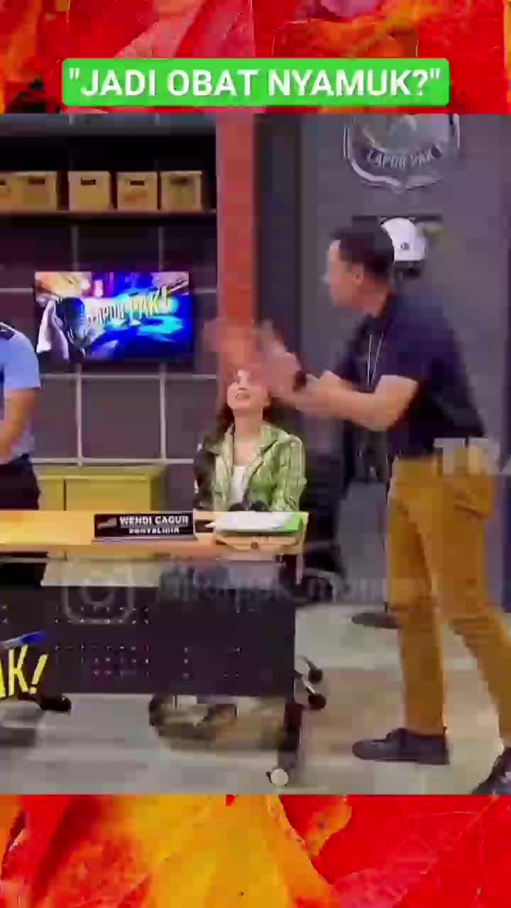 JADI OBAT NYAMUK🤣
 #laporpak  # omedy 