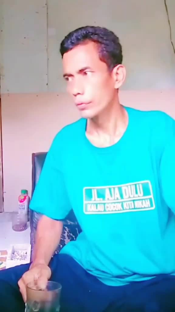 Di ajak ke pasar  #hiburan  #kangngarit  #drama  #banyolan  #jokess  #komedi  #foryourpage  #fyp 