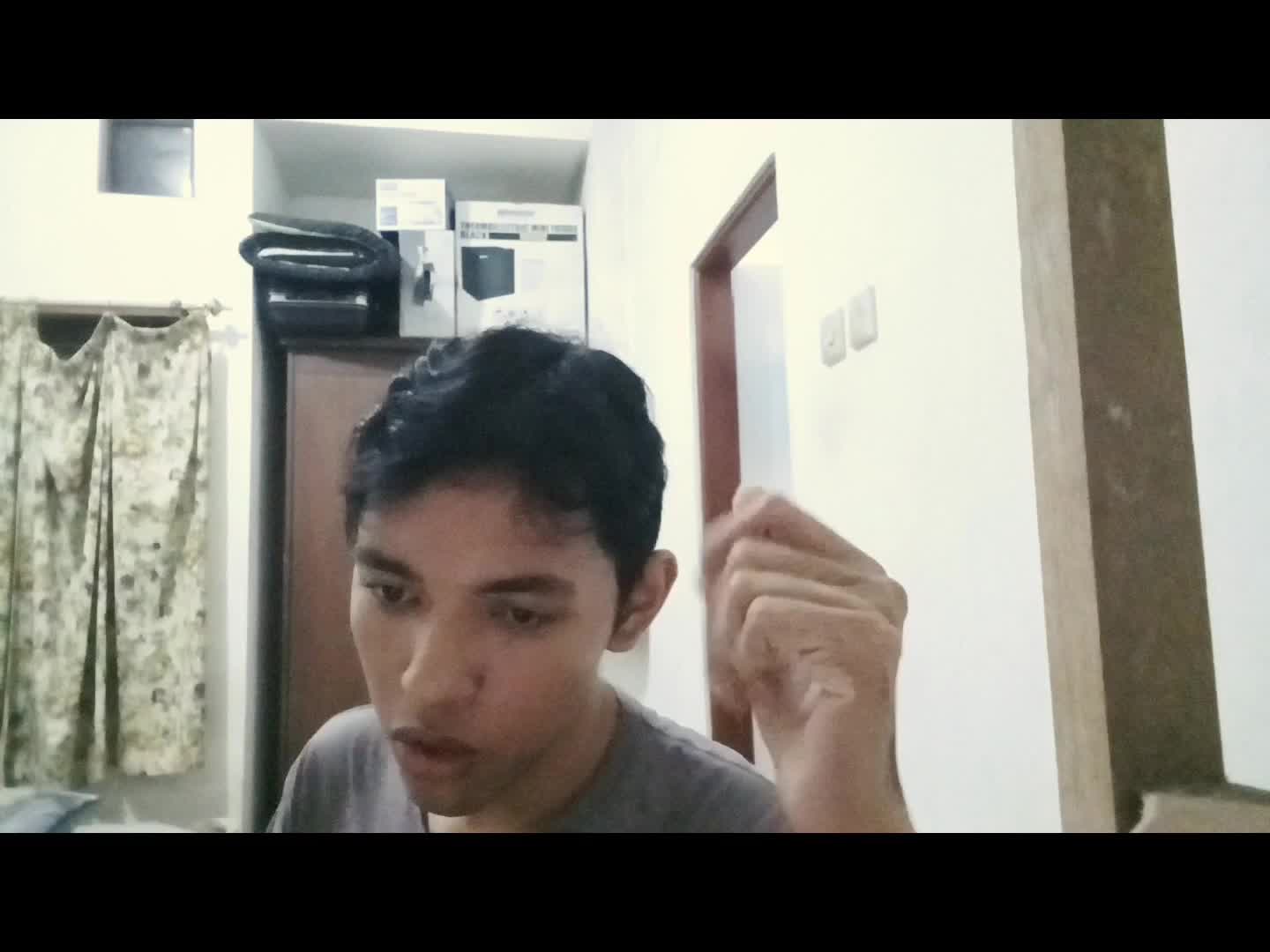 IDOL XIII_REIN FILIO_21 TAHUN_DENPASAR_I THINK THEY CALL THIS LOVE