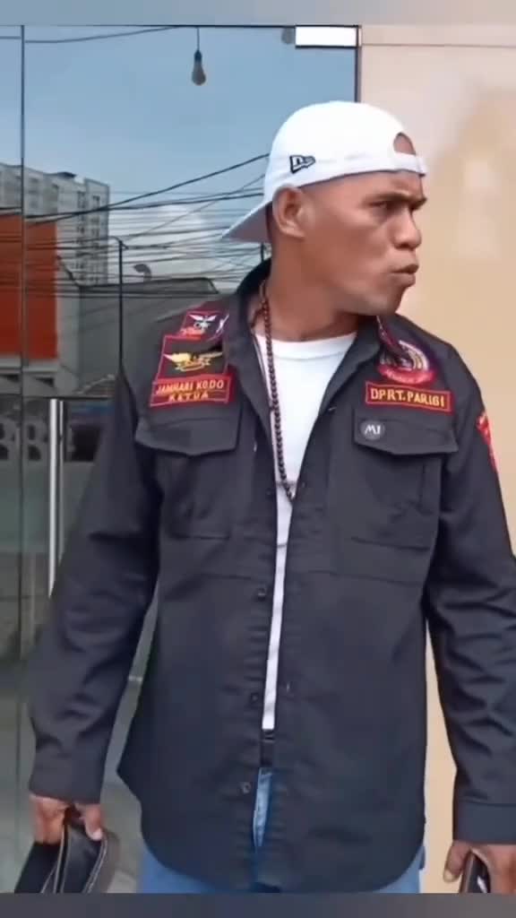 kumpulan ormas minta kerjaan sampai teriak"