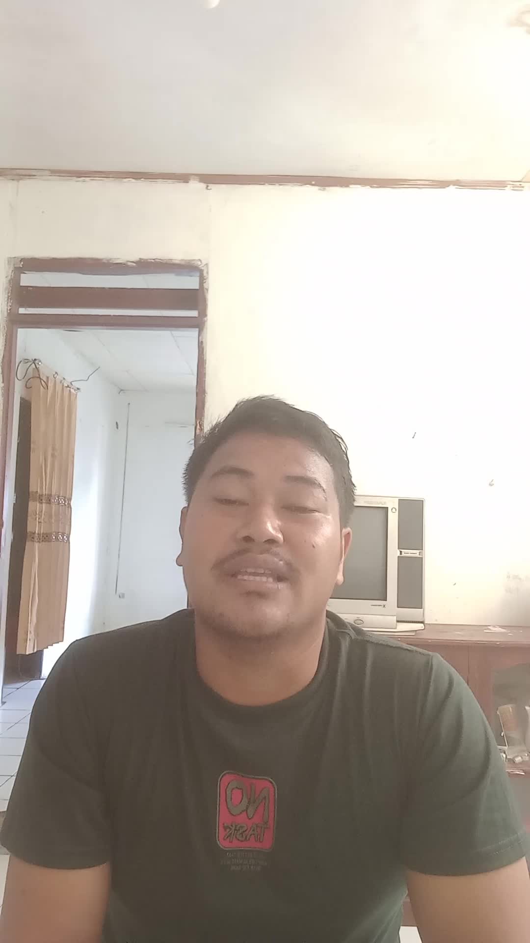 IDOL_XIV KRISTIAN BEA 26 TAHUN MANADO KARENA KU SANGGUP (AGNES MO)