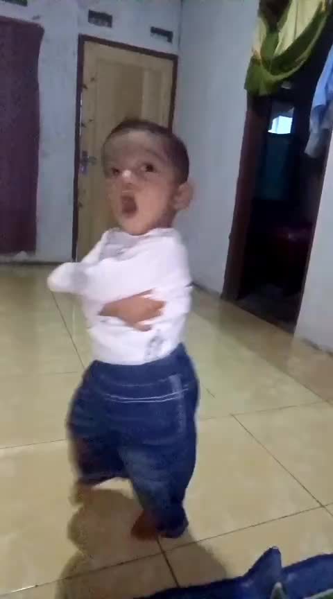  #RCTI
subahanallah,anak ayah semoga jadi anak yang soleh ya sayang