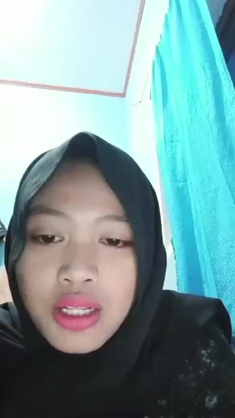 IDOL_XIII INDI HOLIDAH 21 TAHUN KOTA KUNINGAN PAYUNG TEDUH AKAD