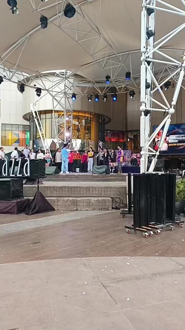 Nobar China vs Indonesia di La Piazza bareng Supershow Sport