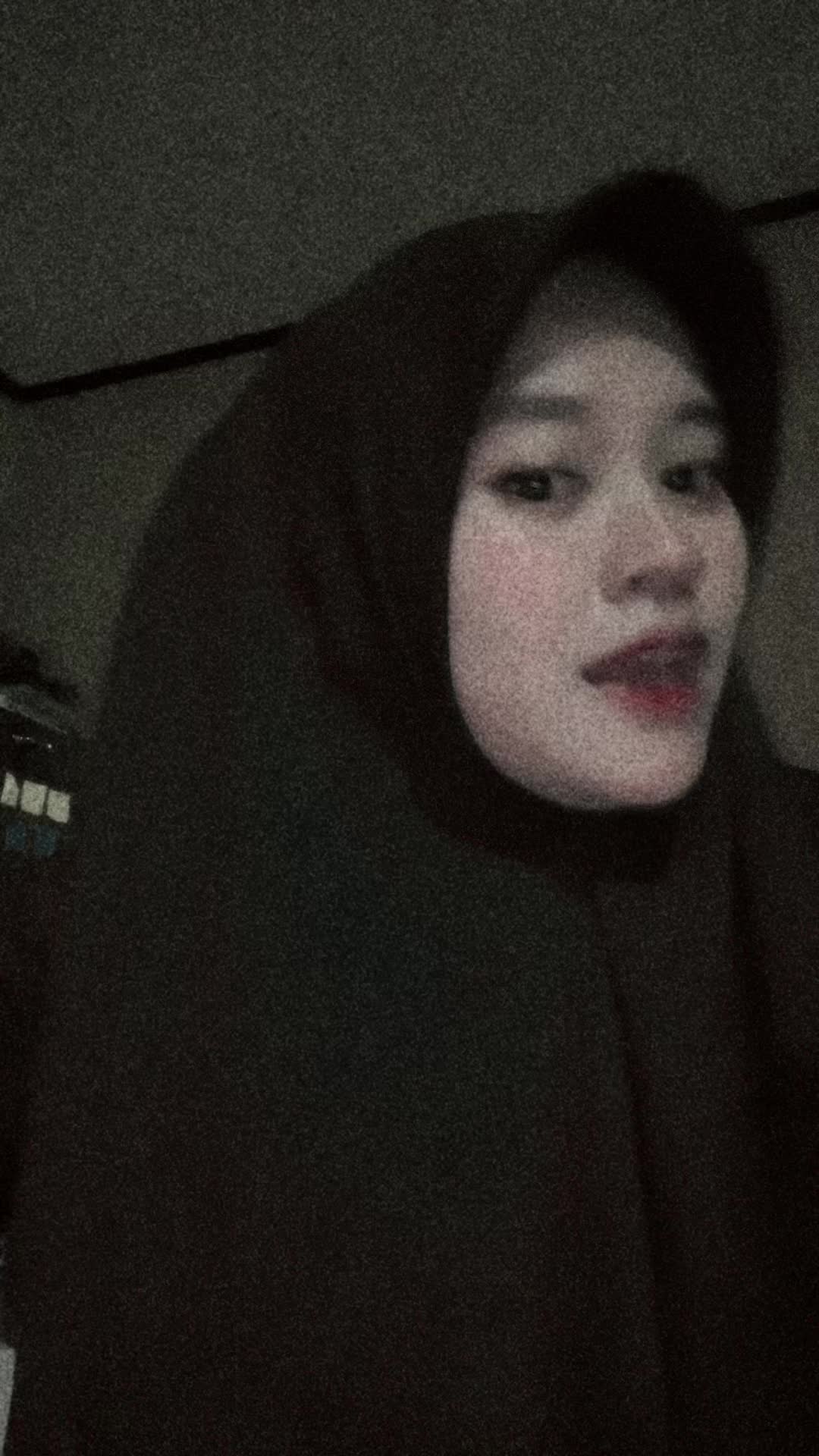 IDOL_XIII YULIATASYANA 22 thn Nabire Papua Tengah Wanna Hold You Tonight