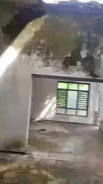 rumah kosong cocok buat uji nyali🤣
#ujinyali 
#videolucu 
#videoviral 