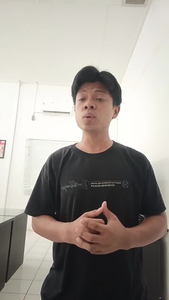 nama: krista
asal :OKU Timur 

