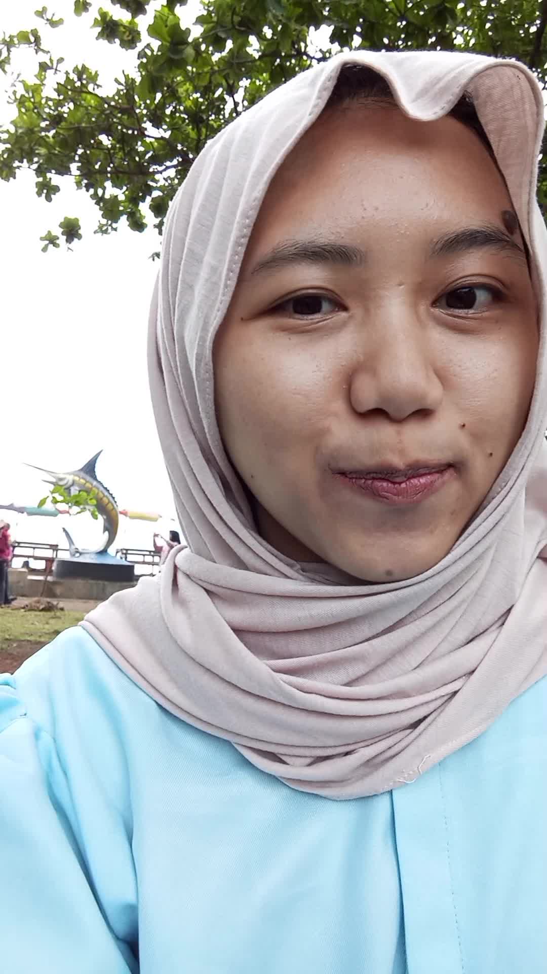 Halo Pantai Alhamdulillah