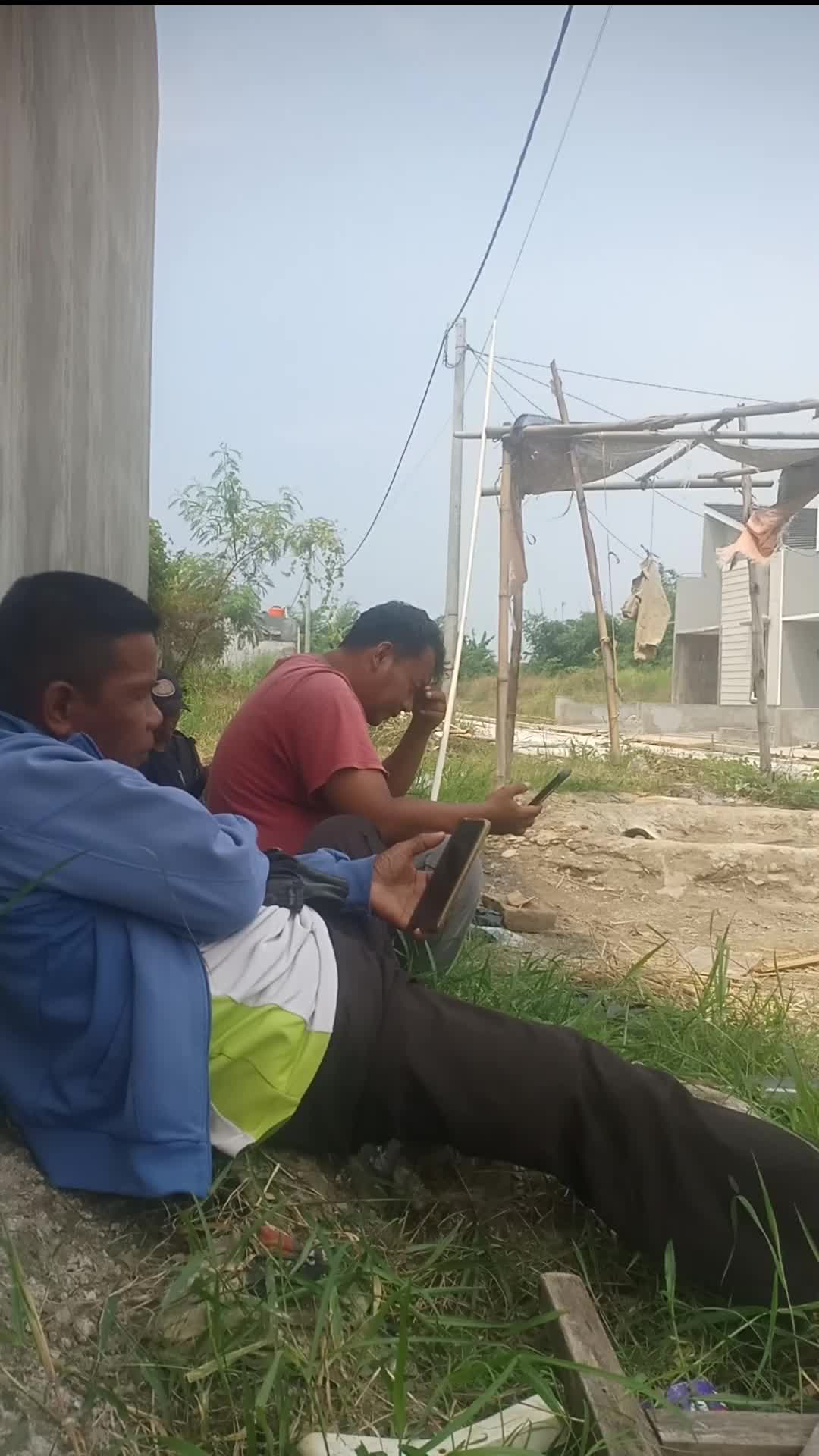 ini lh kelakuan mandor klo LG istirahat 