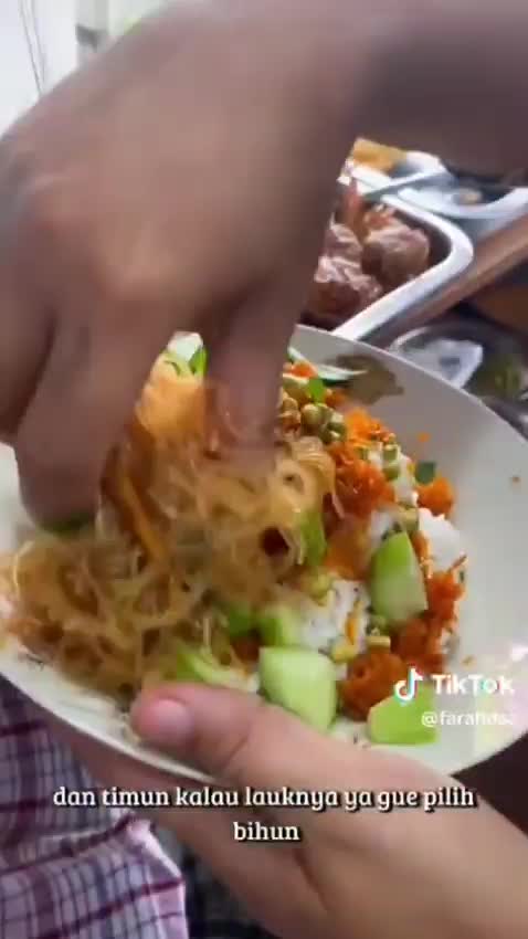 nasi ulam khas Betawi 