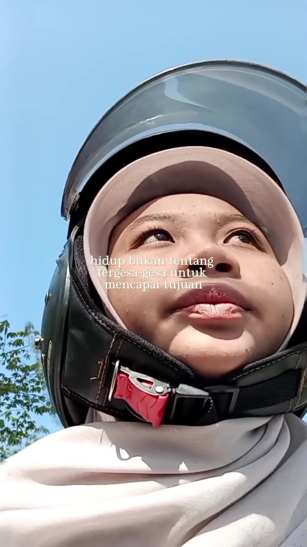  #trending  #lewatberanda  #HOTrctiplus  #HOTrctiplus  #RCTIoke  #RCTIPlus  #HomeOfTalentRCTIPlus  #semangat #strong #rctipluschallenge 